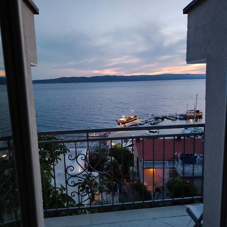 Villa Intrada Brela Bagian luar foto