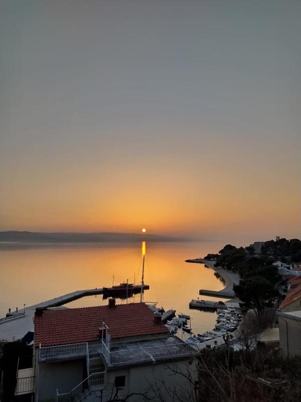 Villa Intrada Brela Bagian luar foto